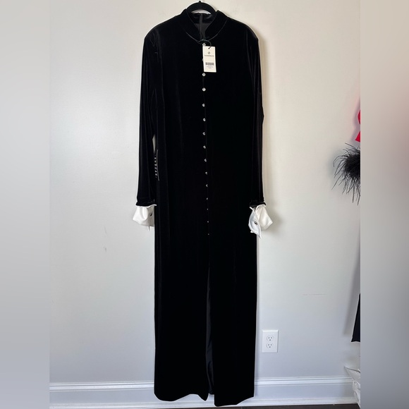 TUCKERNUCK Black Velvet Loretta Dress - Picture 7 of 12